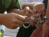 Thái Bình: Cán bộ trại tạm giam bị khởi tố, tước quân tịch vì tội lừa đảo