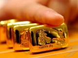 Giá vàng hôm nay 1/10: USD tăng đẩy giá vàng giảm mạnh