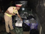 Bắt xe tải vận chuyển hơn 24.000 gói thuốc lậu vào Đà Nẵng