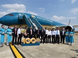 Vietnam Airlines đón nhận chiếc máy bay thứ 100