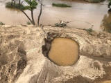 Đắk Lắk: “Cát tặc” đục khoét dòng sông Krông Nô (Kỳ 1)