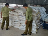 Tây Ninh: Tạm giữ gần 13 tấn đường cát nghi nhập lậu