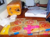 Quảng Nam: Nhặt được 25 bánh heroin trôi dạt bờ biển