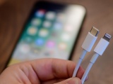 Apple sẽ 'khai tử' cổng kết nối Lightning