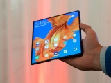 Huawei Mate X2 có thiết kế tương tự Samsung Galaxy Fold