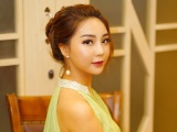 Diễn viên 10X Nguyễn Như Ngọc khoe vai trần tại công chiếu 'Kinh Tế Đen'