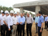 Thủ tướng Chính phủ kiểm tra tiến độ dự án cao tốc Trung Lương - Mỹ Thuận