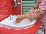 Lắp đặt 100 trạm rửa tay dã chiến trên cả nước