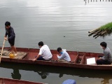 Thanh Hóa: Cơ sở sản xuất vàng mã xả thải ra sông Mã khiến cá chết hàng loạt