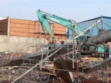 Đồng Nai: Sập tường đang xây, 10 người chết nhiều người bị chôn vùi