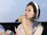 Huyền Trang Sao Mai ra MV về 10 cô gái Ngã ba Đồng Lộc