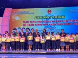 Quỹ Vì cuộc sống tươi đẹp trao tặng 200 triệu đồng cho học sinh khó khăn tại Đồng Nai
