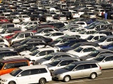 Lượng ô tô nguyên chiếc nhập khẩu bất ngờ tăng mạnh