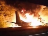 Rơi máy bay ở Ukraina, ít nhất 22 người thiệt mạng