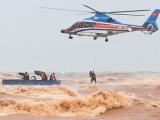 Bộ Quốc phòng sẵn sàng huy động trực thăng cứu trợ người dân vùng lũ