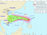 Siêu bão Goni đi vào miền Trung Phi-líp-pin và bắt đầu suy yếu