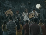 'Sài Gòn trong cơn mưa' chiếm trọn tình cảm của khán giả ngay buổi ra mắt