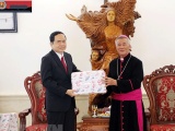 Chủ tịch UBTW MTTQ chúc mừng Giáng sinh đồng bào giáo phận Vinh
