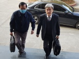 Tiếp tục hoãn phiên tòa xét xử cựu Bộ trưởng Vũ Huy Hoàng