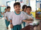 4 năm triển khai, sữa học đường tỉnh Bến Tre “được lòng” cả thầy trò, phụ huynh