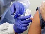 Hơn 800.000 liều vaccine Covax sẽ về Việt Nam đầu tháng 4