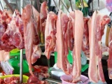 Giá lợn hơi ngày 13/4 giảm nhẹ ở thị trường miền Nam