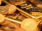 Giá vàng ngày 1/5: Vàng giảm giá trong phiên cuối tuần
