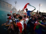 Italy hủy tất cả vé EURO2020 đã bán cho cổ động viên Anh vì lo ngại COVID-19