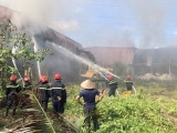 Hải Phòng: Cháy lớn tại kho xưởng cơ khí tại khu chung cư Hoàng Mai