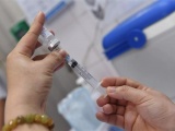 Quỹ vaccine phòng COVID-19 đã nhận được 8.427 tỷ đồng ủng hộ