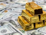 Giá vàng và ngoại tệ ngày 5/10: Vàng tăng mạnh, USD lao dốc