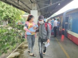 Quảng Bình: Những chuyến tàu nghĩa tình đưa người về quê