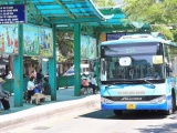 Hà Nội: Sở GTVT đề xuất cho xe buýt, taxi hoạt động trở lại