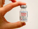 Mỹ cấp phép tiêm mũi bổ sung vaccine Moderna và Johnson&Johnson