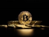 Bitcoin 'bốc hơi' gần 10.000 USD chỉ trong 1 giờ