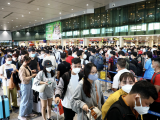 Hôm nay, sân bay Tân Sơn Nhất khai thác số lượng chuyến kỷ lục trong dịp Tết