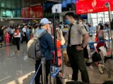 Cục HKVN yêu cầu siết buôn lậu, hàng giả qua đường hàng không