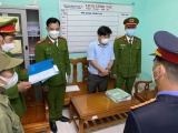 Bắt tạm giam Giám đốc và kế toán trưởng CDC tỉnh Thừa Thiên Huế