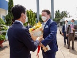 Tân Đại sứ Hoa Kỳ tại Việt Nam thăm nhà máy sữa Vinamilk tại Cần Thơ