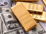 Giá vàng và ngoại tệ ngày 13/5: Vàng chao đảo, USD tăng vọt