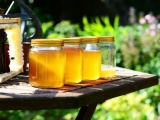 Doanh nghiệp Việt xuất khẩu mật ong sang Đài Loan cần ghi nhãn mác theo quy định mới