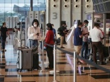 Giá vé máy bay đến các điểm du lịch dịp hè tăng mạnh