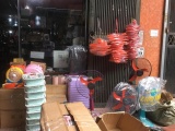 Tràn lan quạt điện siêu rẻ, quạt mini cầm tay xuất xứ Trung Quốc