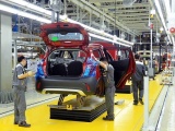 Việt Nam sẽ dừng sản xuất và nhập khẩu xe có động cơ đốt trong