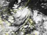 Biển Đông sắp xuất hiện áp thấp nhiệt đới gây mưa dông nhiều nơi