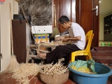 Làng Chàng Sơn giữ gìn nghề làm đũa truyền thống