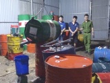 Quảng Ninh: Khởi tố 3 đối tượng sản xuất dầu nhờn giả tại TP Cẩm Phả
