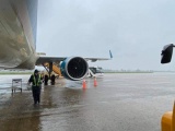 Tạm đóng cửa 5 sân bay để tránh siêu bão Noru