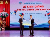 Bảo Việt trao 7 tỷ đồng học bổng cho sinh viên Đại học Kinh tế Quốc dân trong 8 năm liên tiếp