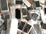Đà Nẵng: Siêu thị điện máy mất 130 chiếc điện thoại khi cho người lạ vào tránh lũ
